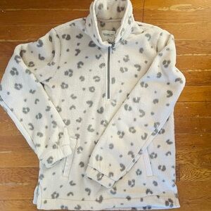 Abercrombie & Fitch Soft Fleece Animal Print Jacket